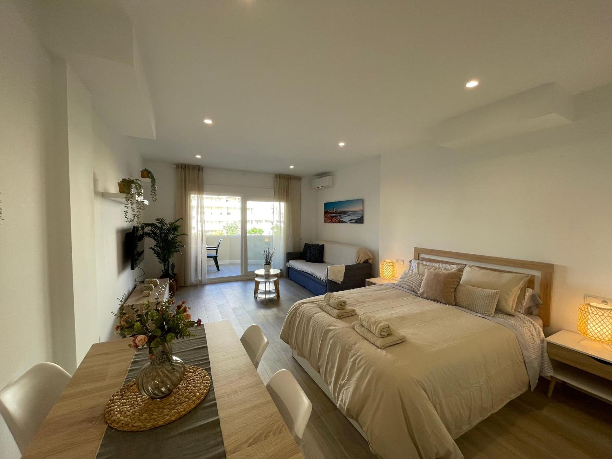 Benal Estudio Apartment *